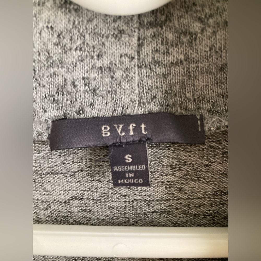 Gyft Gray Women's Cowl Neck Sweater Size S - Picture 4 of 6